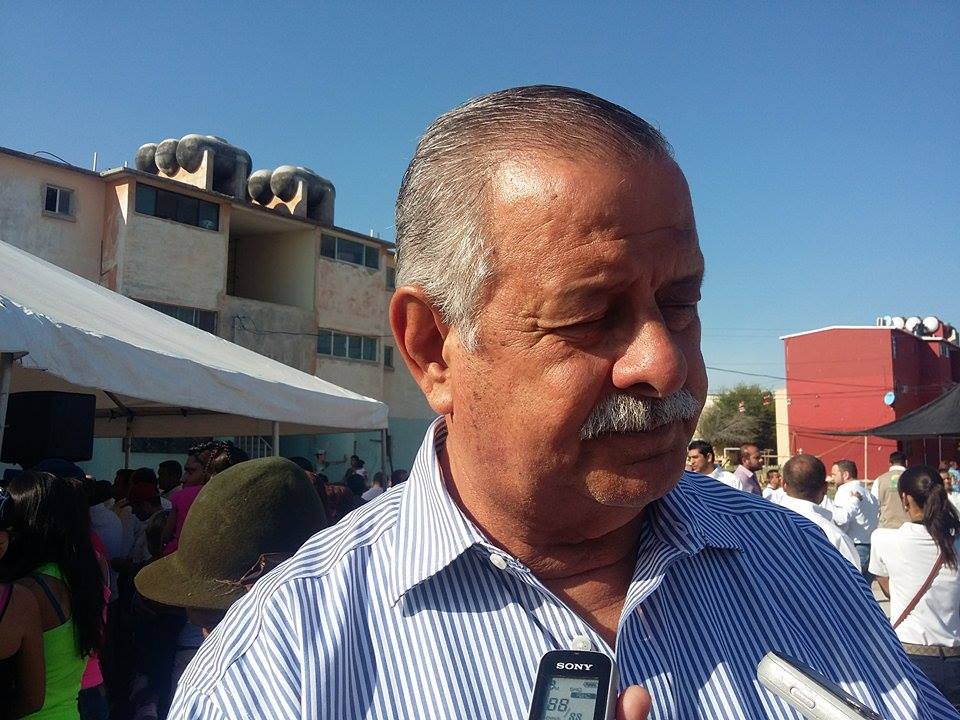 COMAPA reemplaza tubería
