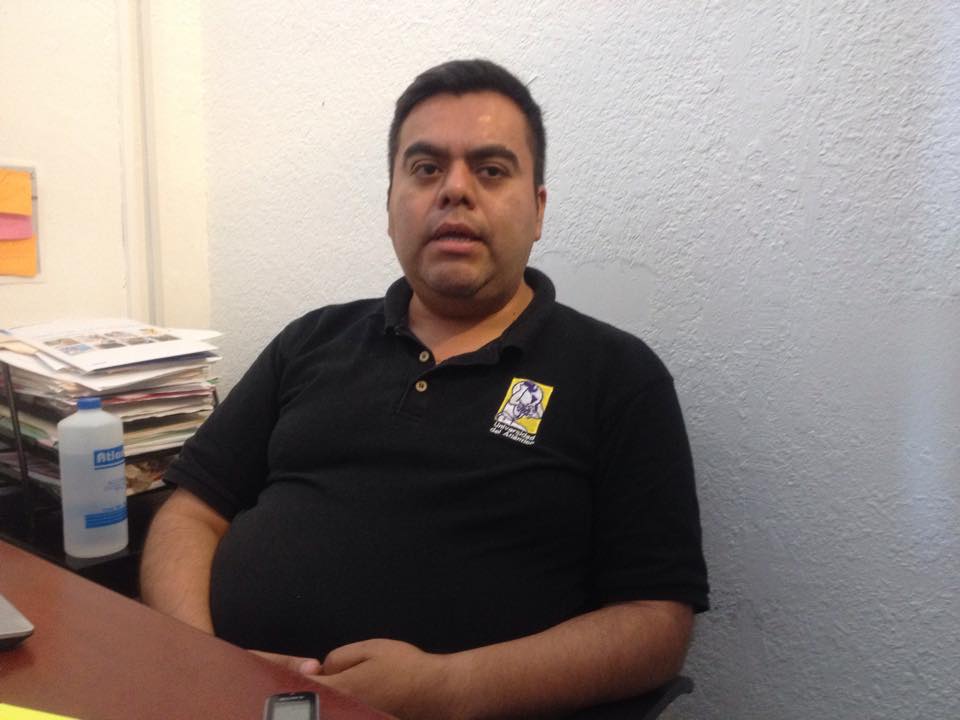Motivan a estudiantes con premios