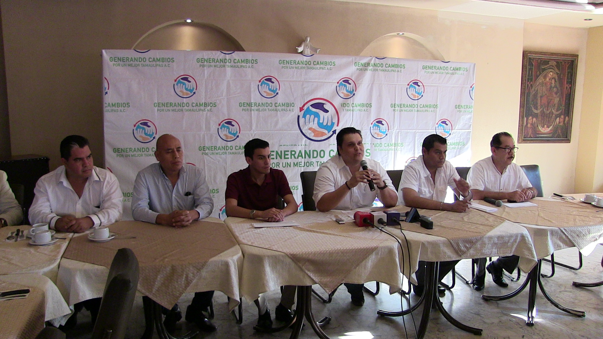 Mega brigada médica en Jarachina Sur