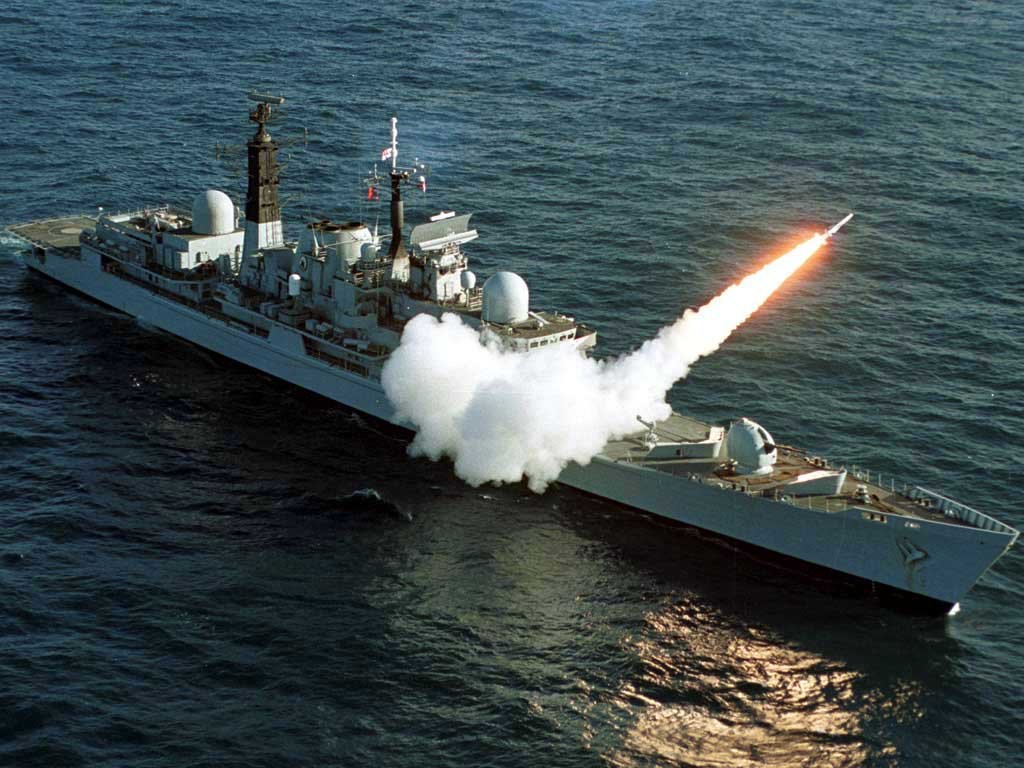 EE.UU. manda barcos de guerra a CHINA