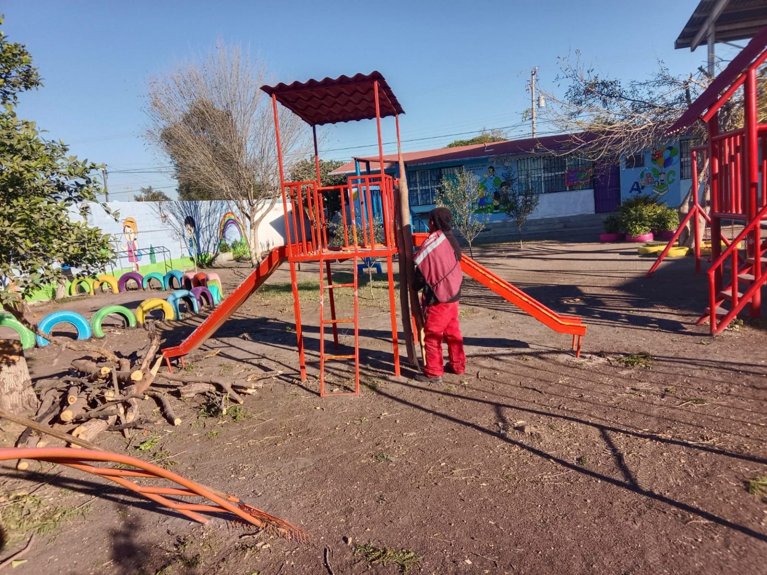 Impulsa Alcalde Carlos Peña Ortiz escuelas limpias y seguras