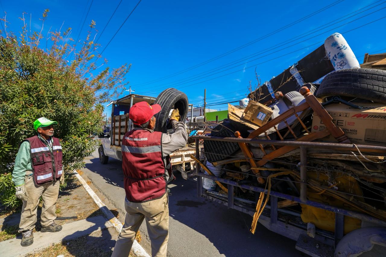 Llevó Carlos Peña Ortiz la Jornada de Limpieza Imparable a La Cañada