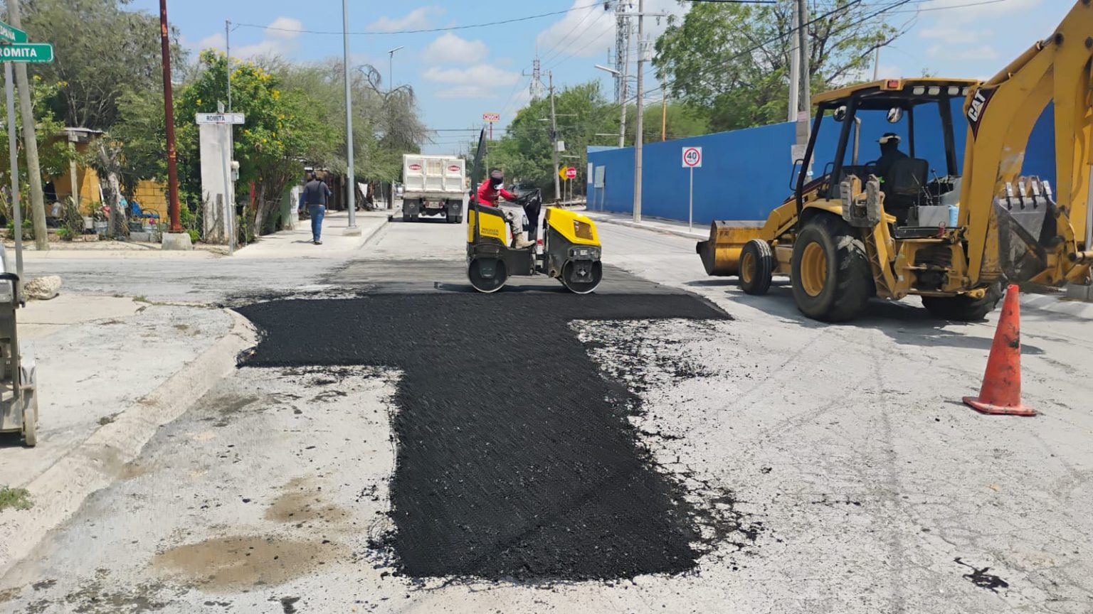 Intensificó Municipio programa de bacheo en cuatro colonias de Reynosa